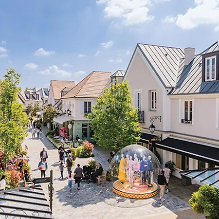 Le Cartier Appt F3, 7mn Disneyland, Parking,terrace