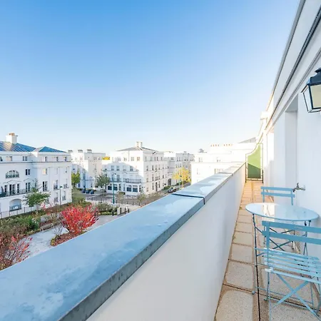 Le Cartier Appt F3, 7mn Disneyland, Parking,terrace Serris